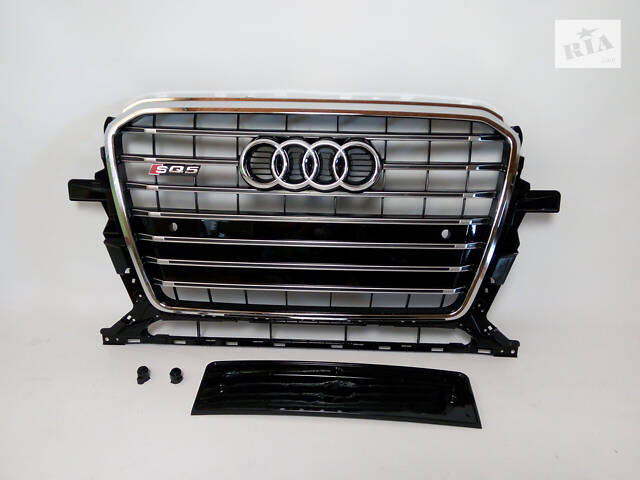 Решітка радіатора Audi Q5 2012-2015 стиль SQ5 (чорна з хромом)