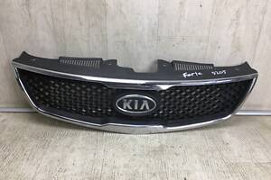 Решітка радіатора KIA FORTE TD 08-13 863501M010