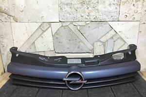 Решетка радиатора Opel Astra H 461088395 4686