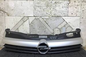 Решетка радиатора Opel Astra H 461088395 4693