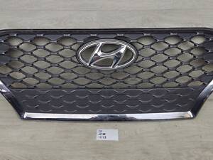 Решітка радіатора переднього бампера Hyundai Kona (2017-2020) 86352-J9100 Деф.(тріщина)
