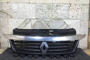 Решітка радіатора Renault Thalia 8200700420 4672