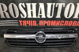 Решітка радіатора рестайл Opel Agila A 09212425 4996