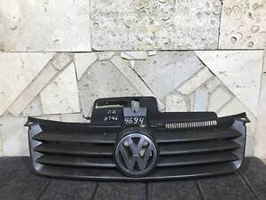 Решітка радіатора Volkswagen Polo 9N 6Q0853651C01C 4694