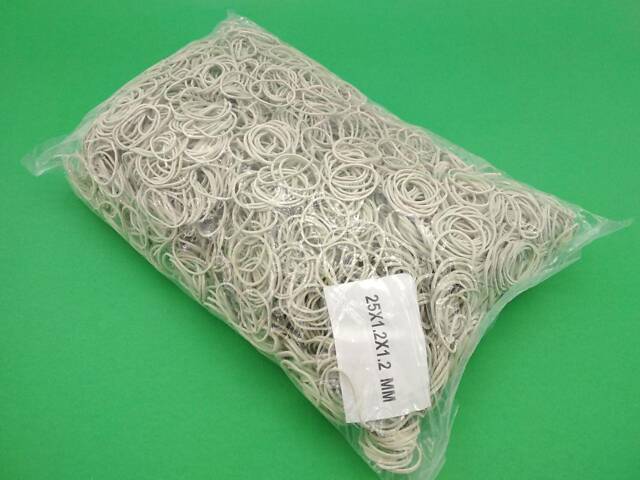 Гумка для грошей біла (25*1,2*1,2'Plast', 1 кг/пач - Фото 2