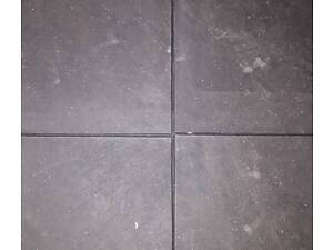 Гумова плитка з литої гуми.