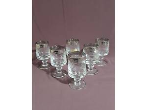 Рiзний посуд часiв СРСР.