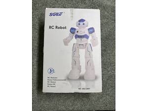 Робот на пульті