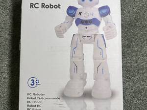 Робот на пульті