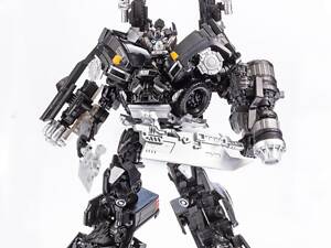 Робот-трансформер Айронхайд з к/ф 'Трансформери 2: Місткість Падших', 18 см — Transformer Ironhide, Baiwei