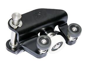 Ролик двери сдвижной правой центральный Ford Transit 2006-2014 ROLL FTA05