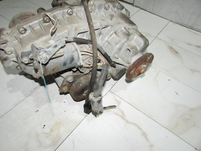 Роздатка 2.0xdi D20T 3200008014 Ssang Yong Rexton 3 W рекстон 2012-2017 - Фото 4