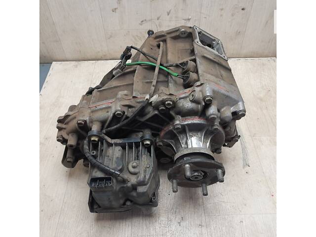 Роздавальна коробка TOYOTA LAND CRUISER PRADO 120 02-09 36100-6D240