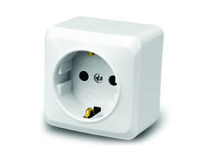 Розетка із заземленням зовнішнього монтажу, White, Q30