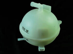 Розширювальний бак THERMOTEC DBW004TT Volkswagen Jetta, Golf, Passat, Vento, Polo, Caddy; Seat Toledo, Ibiza, Cordoba 1H