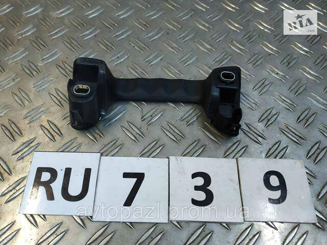 RU0739 7465342010C0 ручка крышки багажника К Toyota RAV4 19-0