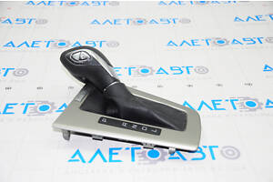 Ручка АКПП с накладкой шифтера Ford Focus mk3 11-14 дорест резина, серая накладка, царапины