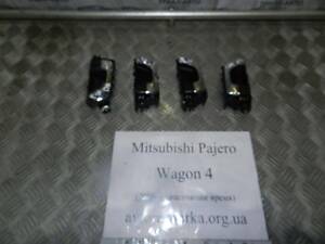 Ручка дверей внутр прав за Mitsubishi Pajero Wagon 2007-2013 MR432272 (Арт.10327)