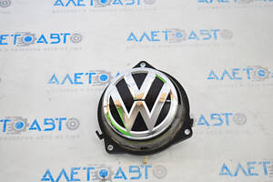 Ручка дверей багажника VW Beetle 12-19 емблема