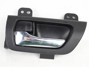 Ручка двери внутр лев зад Lexus RX (XU30) 2003-2008 6920848010C0