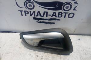 Ручка двери внутренняя правая Ford Focus 3 2011 (б/у)