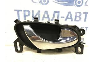 Ручка двери внутренняя правая Nissan Qashqai J11 1.2 БЕНЗИН HRA2DDT 2014 (б/у)