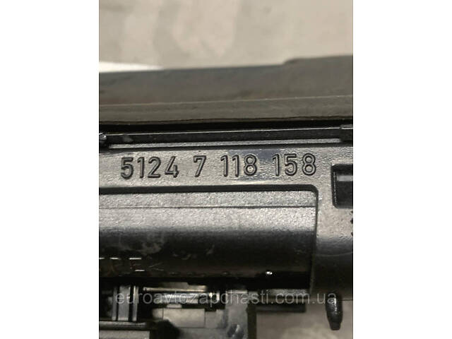 Ручка кнопка открытия багажника BMW E90 E60 E84 E70 E71 E88 E82 7118158 - Фото 2