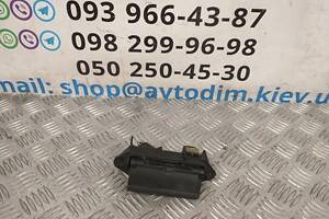 Ручка крышки багажника 6902313020 Toyota Corolla E120 2000-2006