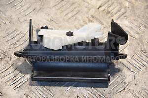 Ручка крышки багажника наружная Toyota Corolla (E12) 2001-2006 16