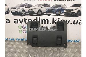 Ручка открытия топливного бака MR487795 Mitsubishi Pajero Wagon 3 1999-2006