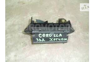 Ручка открывания багажника хетчбэк Toyota Corolla (E12) 2001-2006