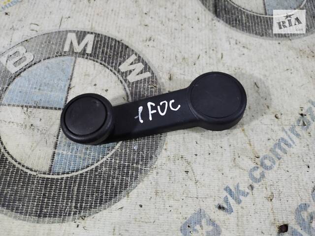 Ручка стеклоподъемника Ford Focus 3 2.0 2015 задн. (б/у)