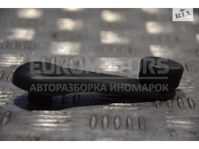 Ручка стеклоподъемника Hyundai Getz 2002-2010 8263022001 120575