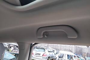 Ручки потолка салона Субару Аутбек рест. (Subaru Outback) 2006–2009 г.