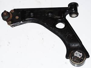 Рычаг передний левый 51783057 FIAT Fiorino 07-, Qubo 08-19, Punto 09-18, Grande Punto 05-10, Linea 07-18; PEUGEOT Bipper