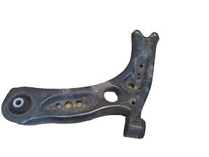 Рычаг передний левый 5Q0407151J VW Golf VII 12-20, Golf VIII 19-, T-Roc 17-, Golf Sportsvan 14-20, e-Golf VII 12-20; AUD