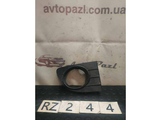 RZ0244 735500136 Рамка ПТФ L Fiat/Alfa/Lancia Punto Evo 09- 44_02_02