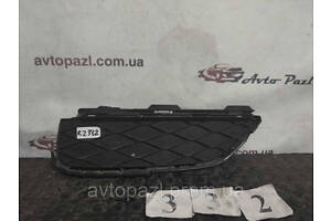 RZ0332 71102t3la5 Заглушка ПТФ перед R дефект Honda Accord 16- 44_02_02