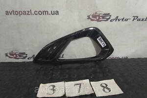 RZ0378 h1bb15b216a1 Рамка ПТФ R Ford Fiesta 7 MK7 44_02_02