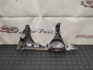 RZ0627 2108200212 Накладка фари R Mercedes E-Classe W210 95-00