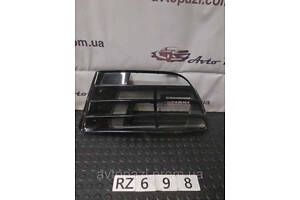 RZ0698 1k8853665d решітка бампера L (дефект одного кріплення) VAG Scirocco R-Line 08-14 44_03_02