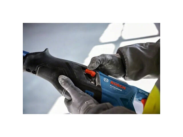 Шабельна пила Bosch GSA 185-LI, 18 В, пропил 230мм, хід 28мм (без АКБ і ЗУ (0.601.6C0.020) - Фото 9