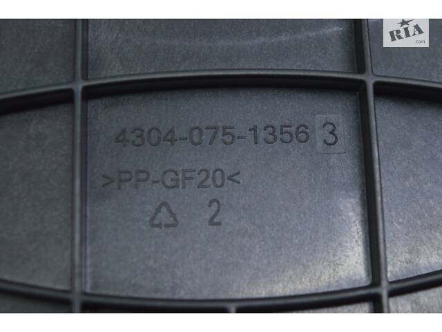 Сабвуфер лівий BMW X3 G01 18-21 Harman Kardon (01) 65136811959