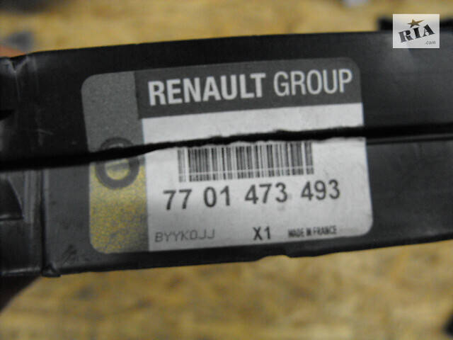 Сальник коленчатого вала Renault Kangoo Рено Кенго (2001-2008) — Renault (Оригинал) 7701473493