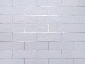 Самоклеюча 3D панель цегла біла смужка срібло 700х770х3мм (100-3) SW-00000752