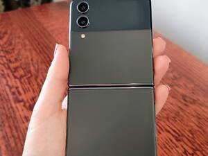 Samsung Galaxy Z Flip 4 +eSim 8/128GB