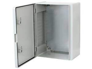 Щит ERKA 024 400 x 500 x 210 мм с монтажной панелью и опаловыми дверцами