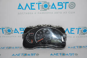 Щиток приборов Nissan Versa 12-19 usa c LCD царапины