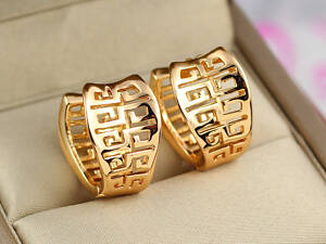 Серьги Xuping Jewelry кольца с резьбленным геометрическим орнаментом 1,8 см золотистые love-shopping