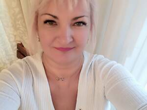 Індивідуальні та сімейні консультації, дитячі консультації, онлайн та офлайн.